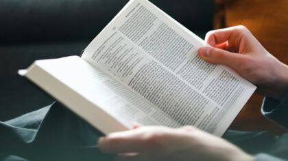 Kaip skirtingi horoskopo ženklai ilsisi ir atgauna jėgas: kam reikia ramybės, o kam nuotykių