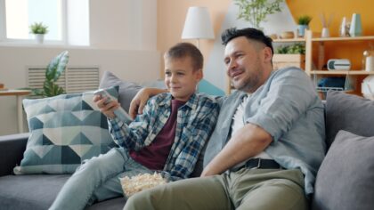 Kino klasika vaikams ir paaugliams: kaip senieji pasakojimai vis dar formuoja naująją kartą