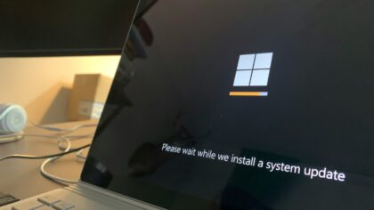 Ką iš tikrųjų keičia nauji „Windows“ ir „macOS“ atnaujinimai: svarbiausi pokyčiai ir kaip pasiruošti