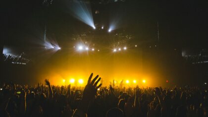 Kaip nauji singlai keičia atlikėjų karjerą: nuo „TikTok“ iššūkių iki kruopščiai planuotų albumų